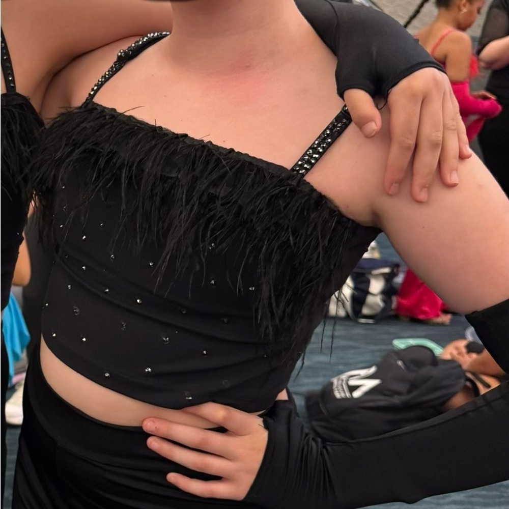 Black Feathered Women's Top